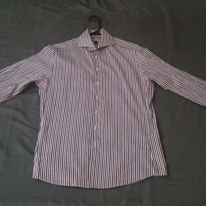 Thomas Pink button up shirt